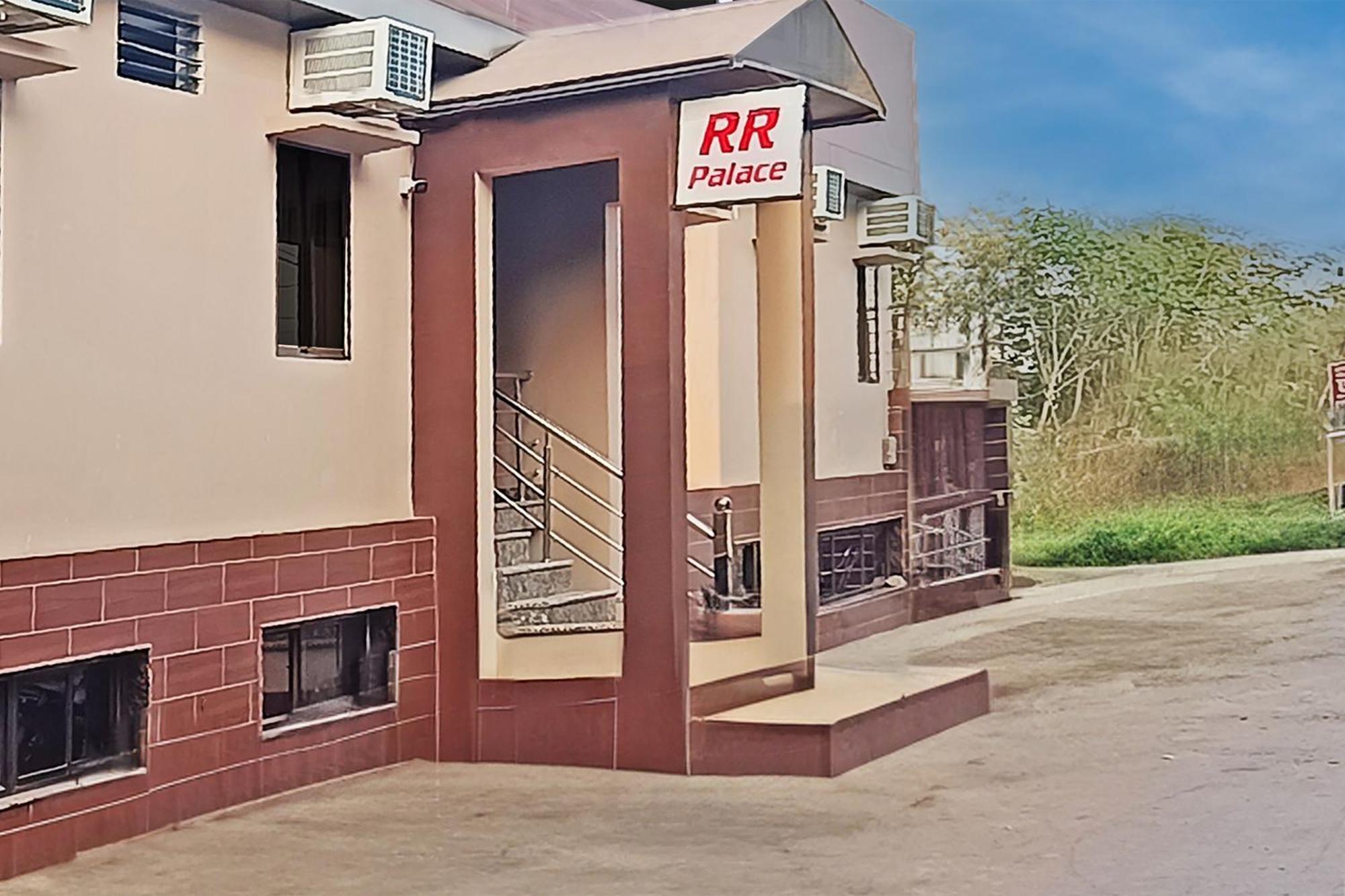 Super Hotel O Royal Regency Palace Gorakhpur Exterior photo