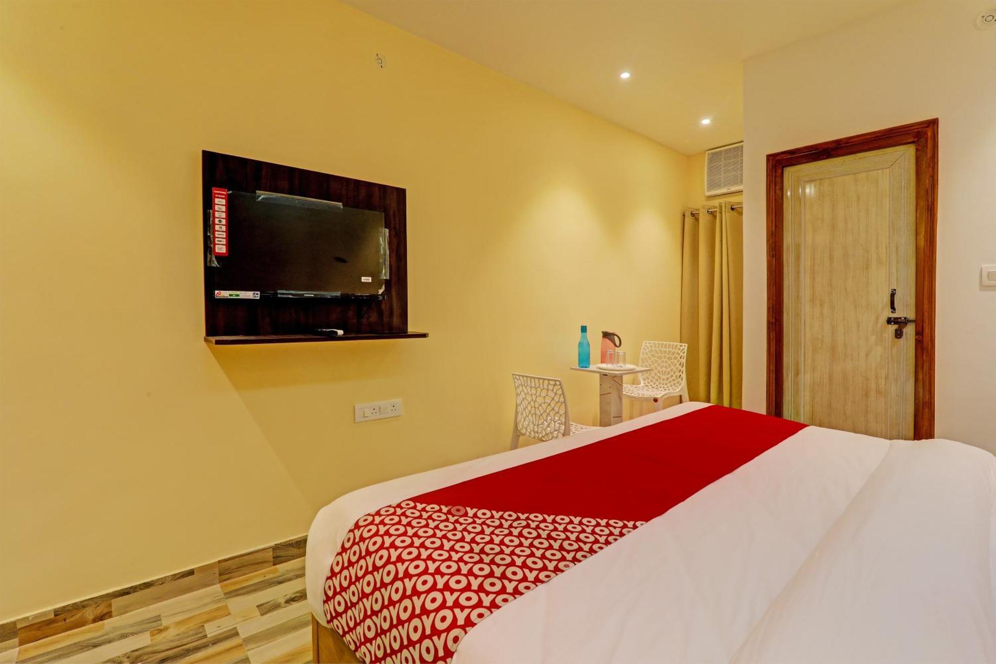 Super Hotel O Royal Regency Palace Gorakhpur Exterior photo