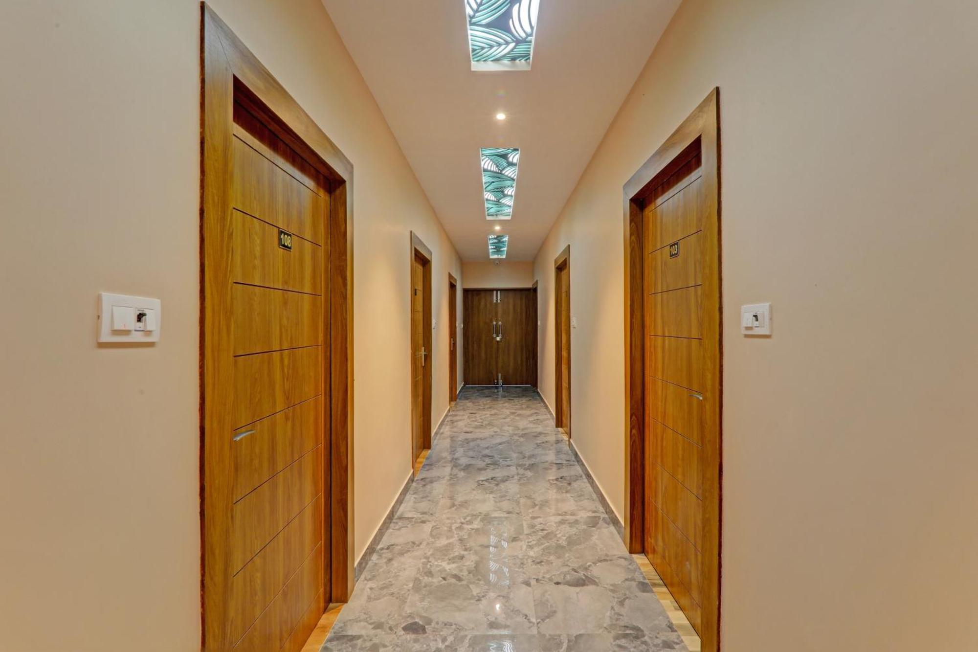Super Hotel O Royal Regency Palace Gorakhpur Exterior photo
