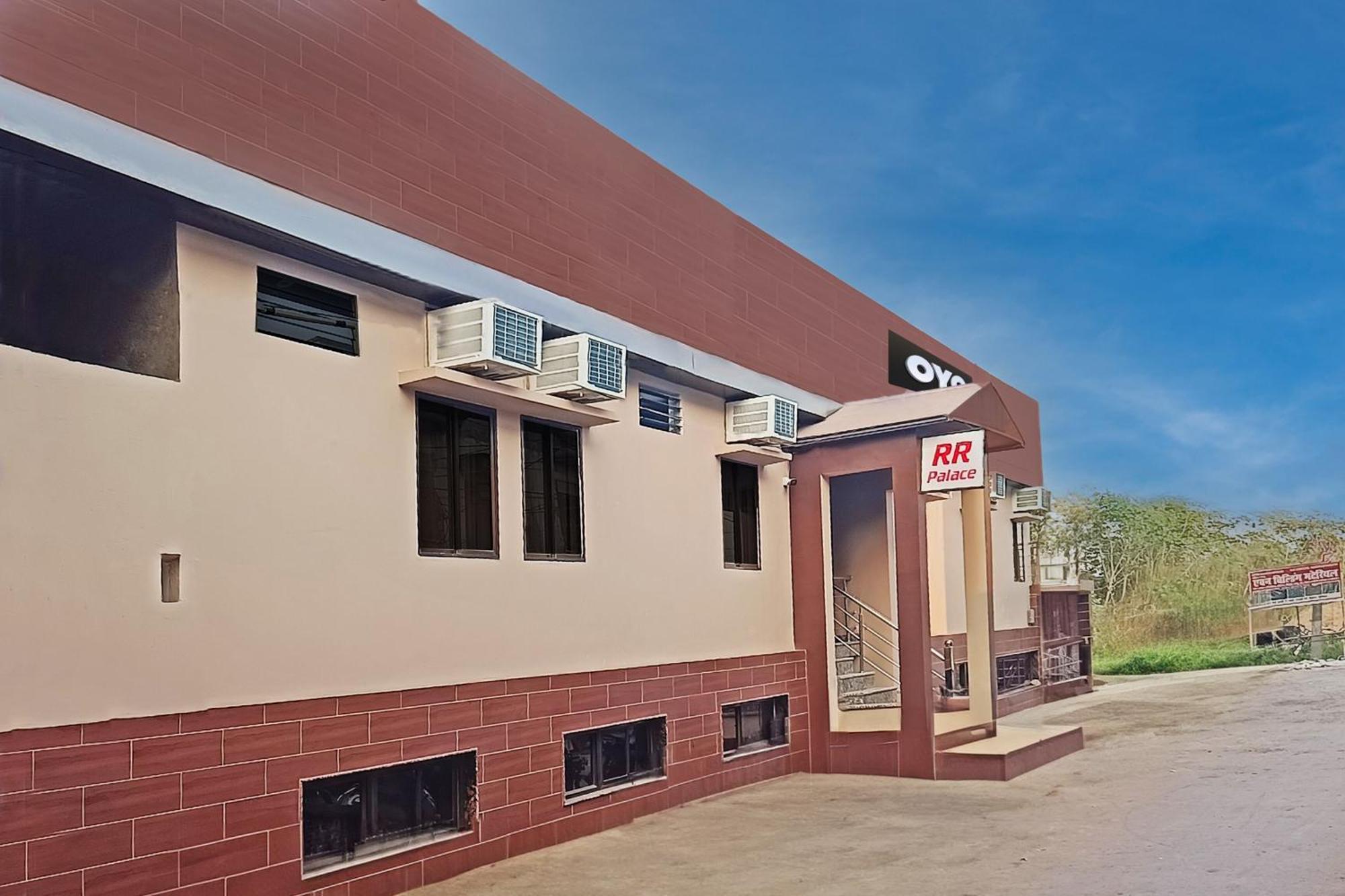 Super Hotel O Royal Regency Palace Gorakhpur Exterior photo