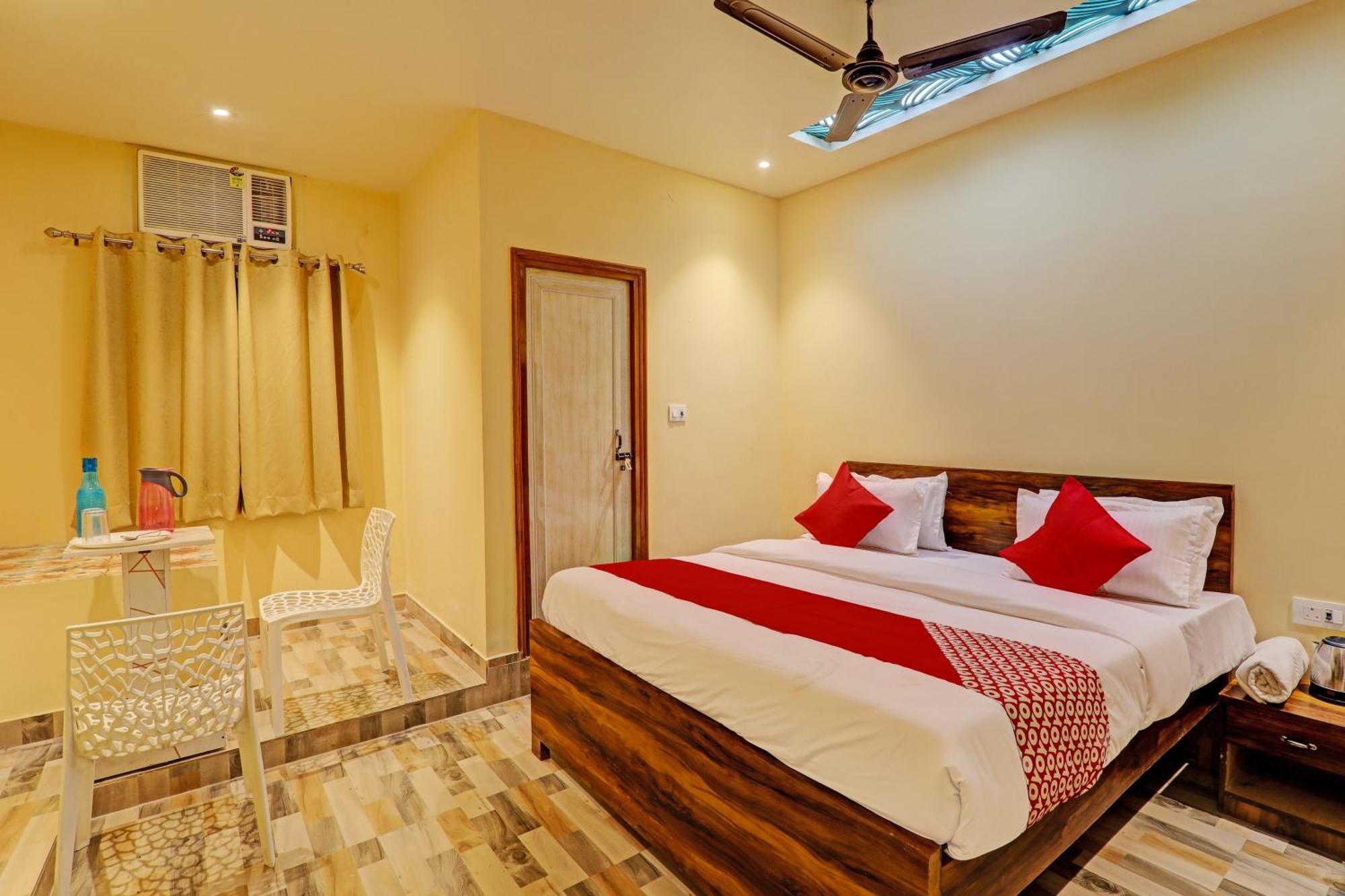 Super Hotel O Royal Regency Palace Gorakhpur Exterior photo